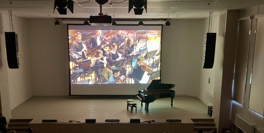 Виртуальный концертный зал появился в мурманской школе искусств