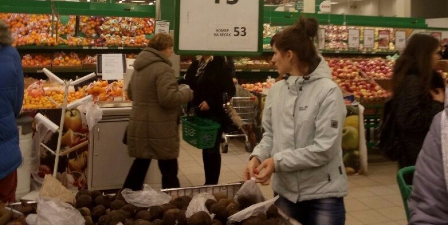 Посещение гипермаркетов при торговых центрах в Заполярье разрешено без QR-кода
