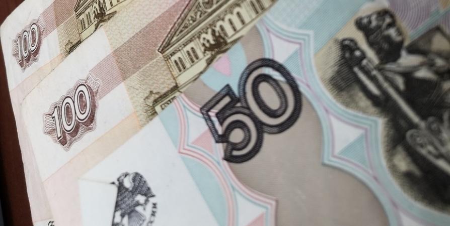 В Заполярье сотрудница банка отдавала долги за криптовалюту украденными деньгами