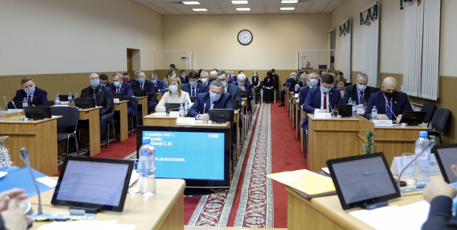 В Мурманской областной Думе приняли законопроект о бюджете на 2022 год