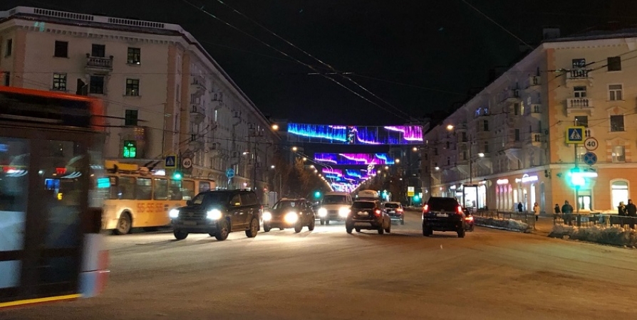 Известно расписание троллейбусов и автобусов на Новый год в Мурманске