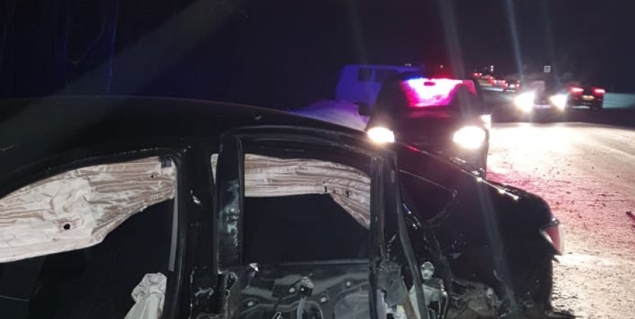 Водитель и пассажир Mazda пострадали в ДТП на дороге Кировск-Апатиты