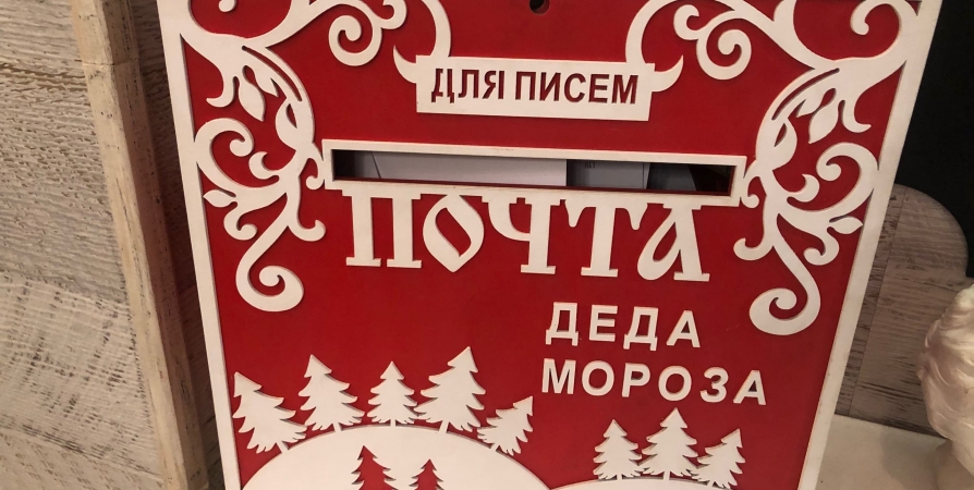 Сегодня в центре Мурманска откроют новогоднюю ярмарку
