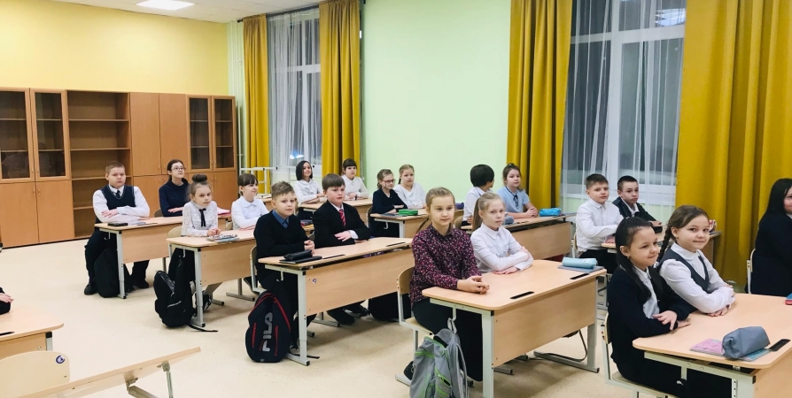 Школьники Североморска пришли на уроки в новый корпус лицея №1