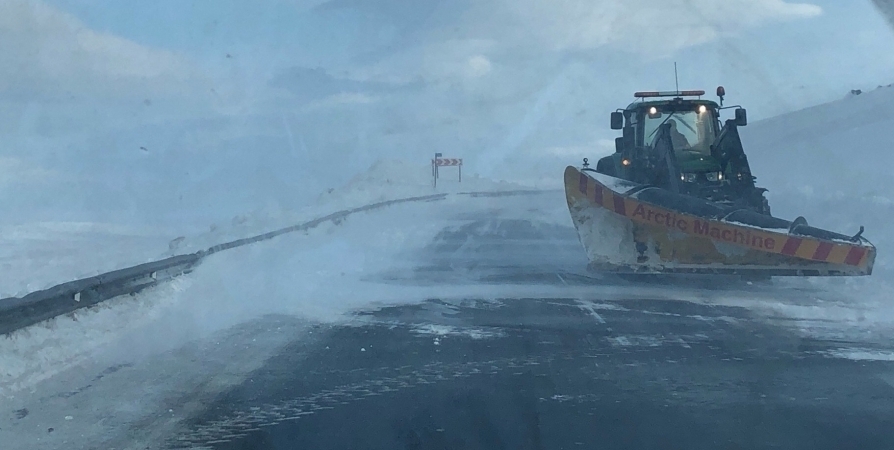 Еще несколько дорог в Мурманской области закрыли из-за снегопада