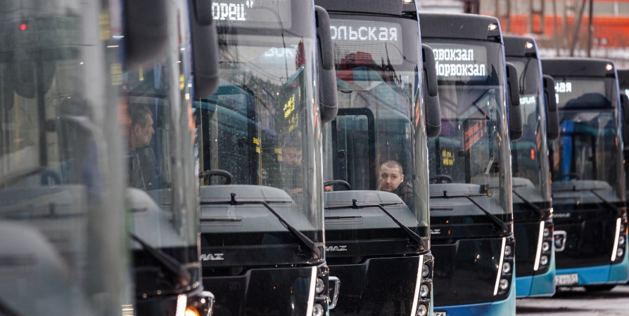 34 автобуса и троллейбуса пополнило автопарк Заполярья