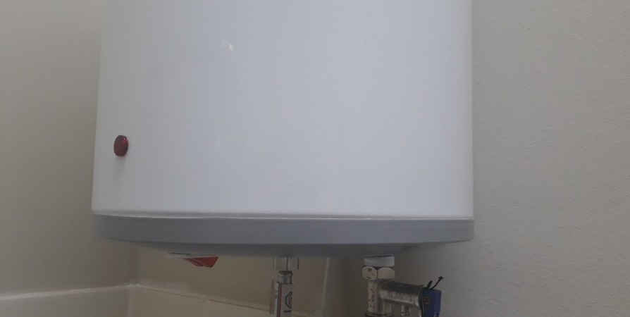 На десяти улицах Мурманска отключат горячую воду