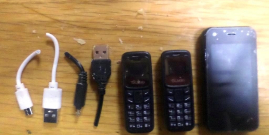 Осужденному в колонию Мурмашей прислали телефоны в хозяйственном мыле