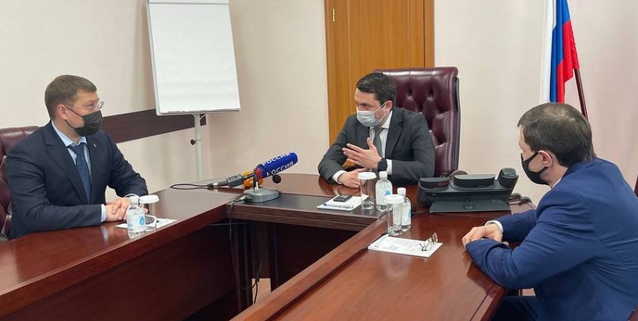 Андрей Чибис: Будем поддерживать инициативы глав Мурманска и администрации