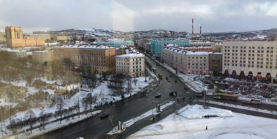 Из-за увеличения светового дня в Мурманске отключили иллюминацию над проспектом