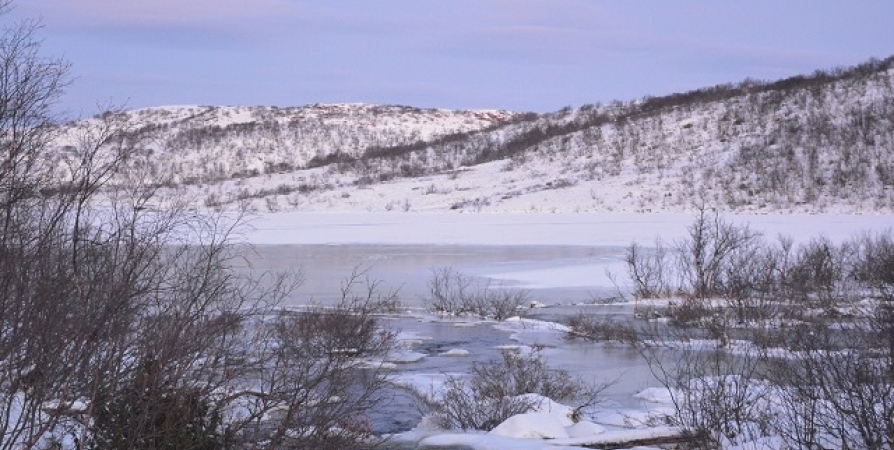 Толщина льда на озерах Мурманской области составила от 45 до 58 см