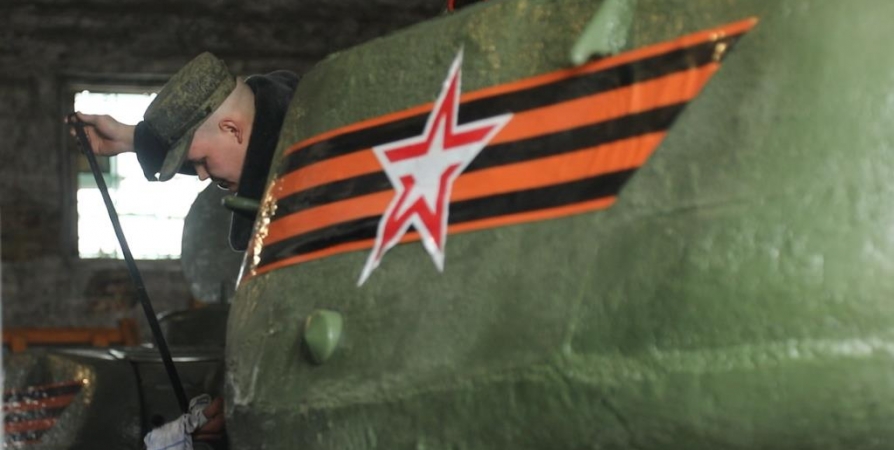 На параде в Мурманске танк Т-34 провезет копию Знамени Победы