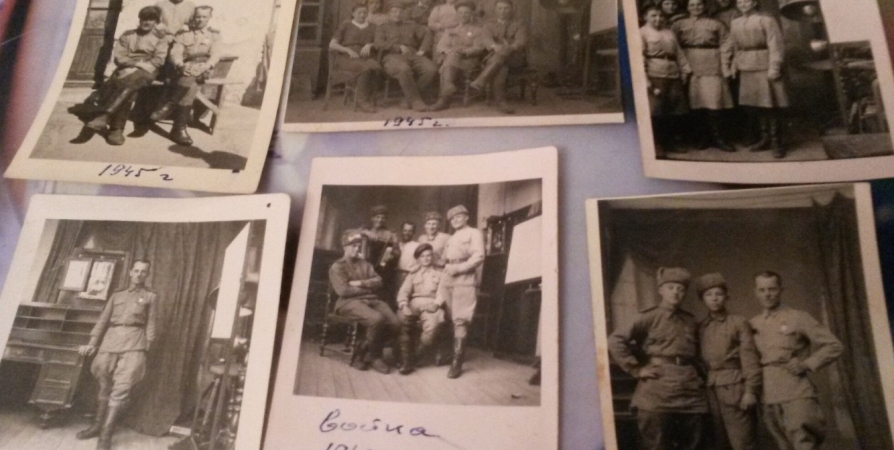 Мурманчанам помогают в оцифровке писем и фотографий военного времени