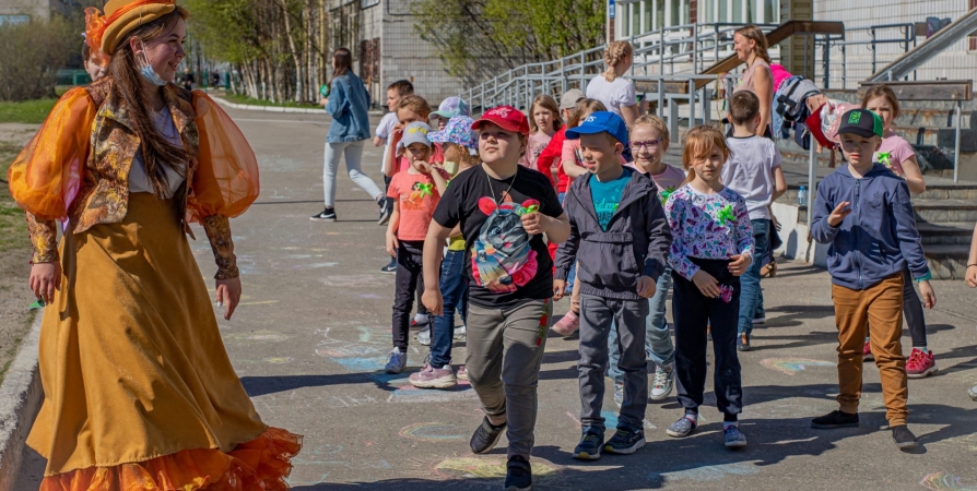 В Мурманске началась первая смена детских городских лагерей