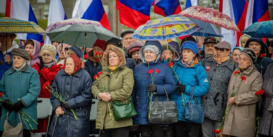 В День стойкости и мужества мурманчан в годы войны прошел митинг