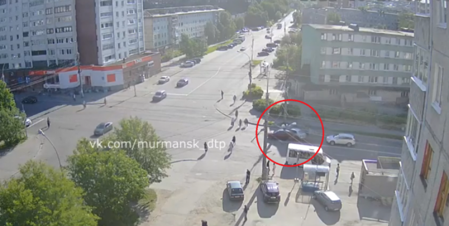 Виновник ДТП на перекрестке в Мурманске был пьян