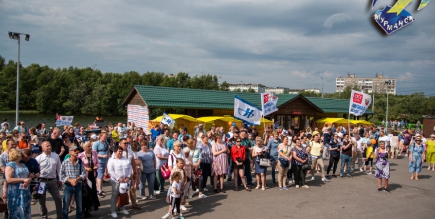 Мурманчане отметили День кораблестроителя на Семеновском озере