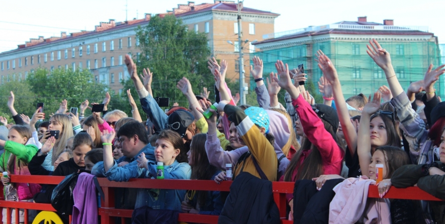 Принят закон об общероссийском движении детей и молодежи