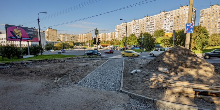 В Мурманске на Старостина ремонтируют тротуары