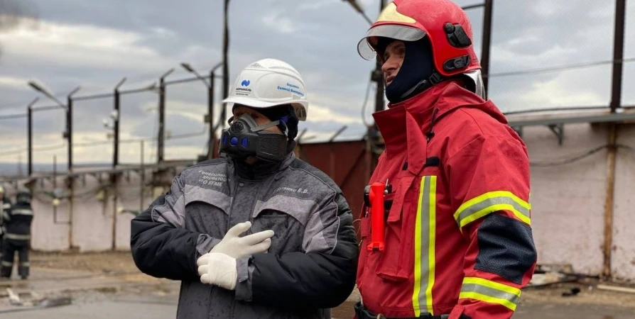 На место происшествия в Мончегорск прибыл начальник регионального МЧС