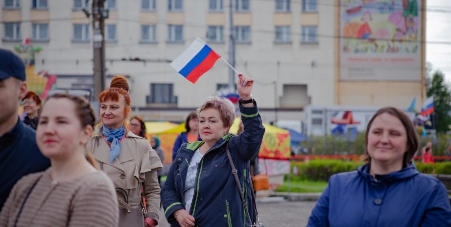 Мурманчане просят губернатора закрыть ночные клубы и отменить празднование Дня города