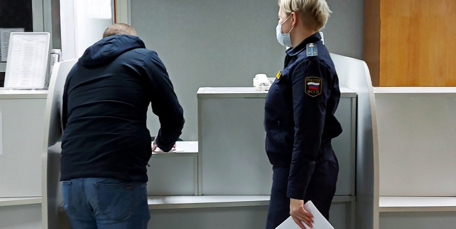 Алиментщик из Мурманска проведет трое суток под арестом