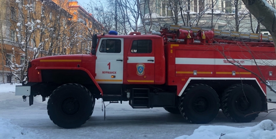 Из мурманского ТРЦ на Ленина эвакуировали более 1000 человек