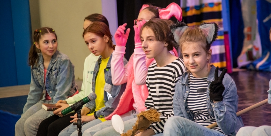 Фестиваль театральных коллективов открылся в Мурманске