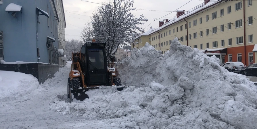 185% месячной нормы снега выпало в Мурманске в марте