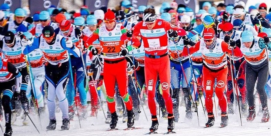 Сергей Устюгов и Анастасия Кулешова - победители юбилейного Югорского лыжного марафона свободным стилем