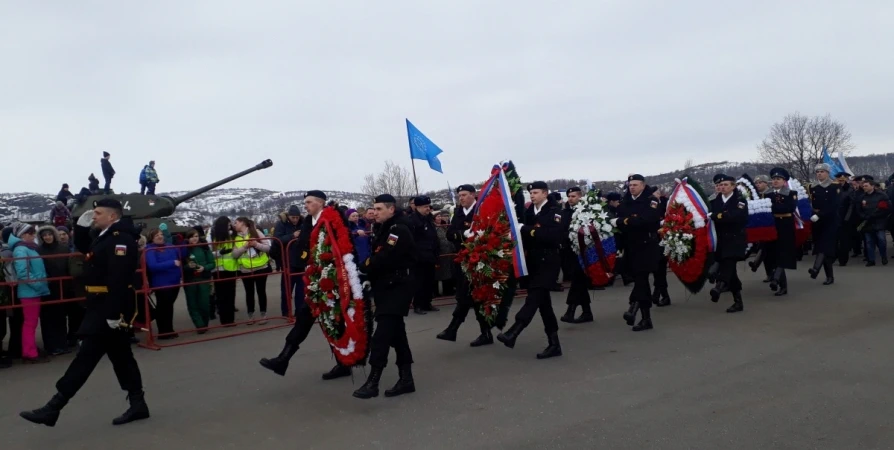 Водителям напомнили об ограничениях на трассе в Долине Славы 6 мая