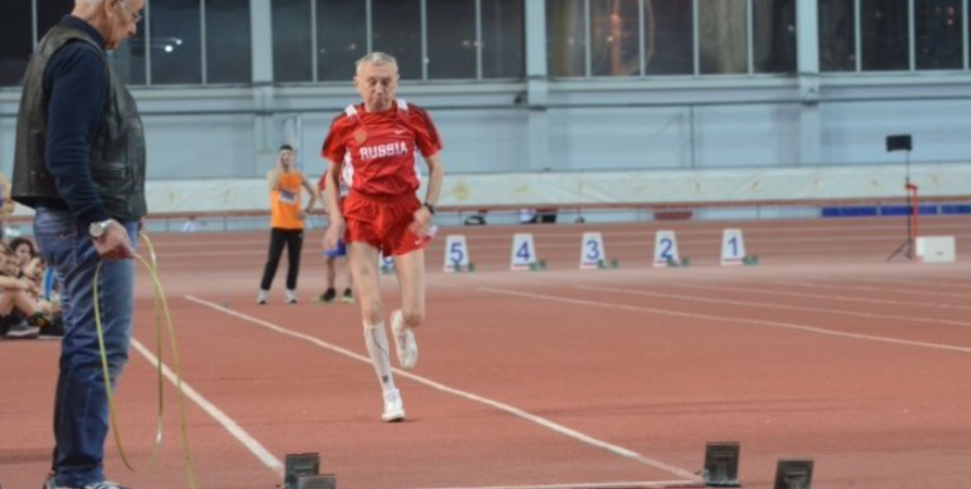 Ветеран спорта из Мурманска установил региональный рекорд по прыжкам