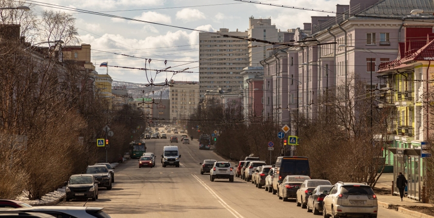 ВТБ: в Заполярье за пять месяцев купили в 3 раза больше машин