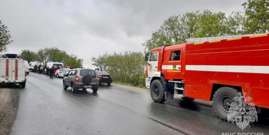 Число госпитализированных после аварии с автобусом в Кольском районе увеличилось до 9