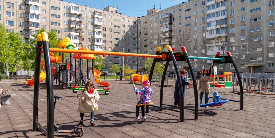 В Мурманской области план по благоустройству дворов выполнен на 62%