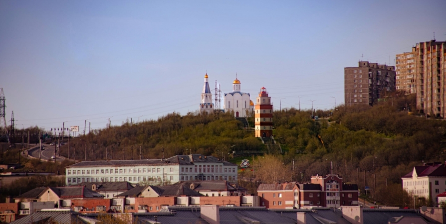 Многодетные семьи Заполярья продолжат получать соцподдержку даже в случае гибели детей на СВО