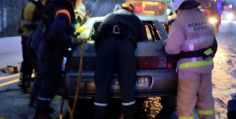 Лобовое с двумя пострадавшими: по дороге на Снежногорск произошло ДТП
