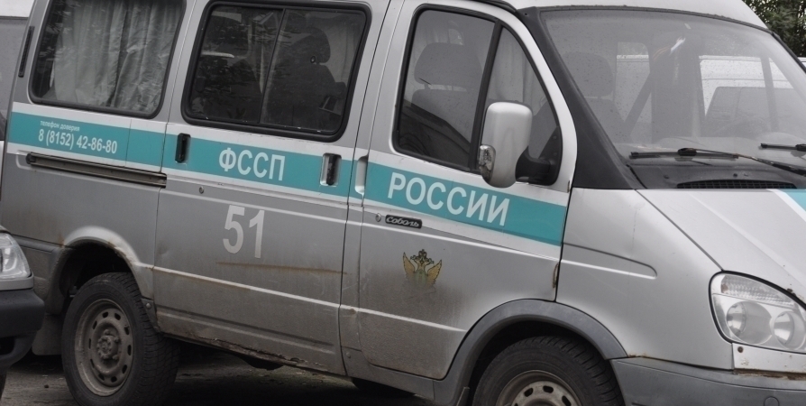 Мужчина из Ловозерского района погасил долг за кредиты в 200 тысяч после ареста прицепа