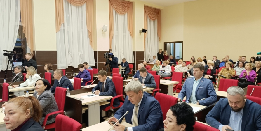 Мурманск принял бюджет на 2024 год с учетом индексации зарплат работников