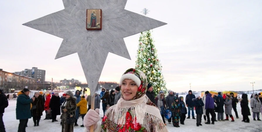 На Семёновском озере в Мурманске прошли Рождественские гулянья