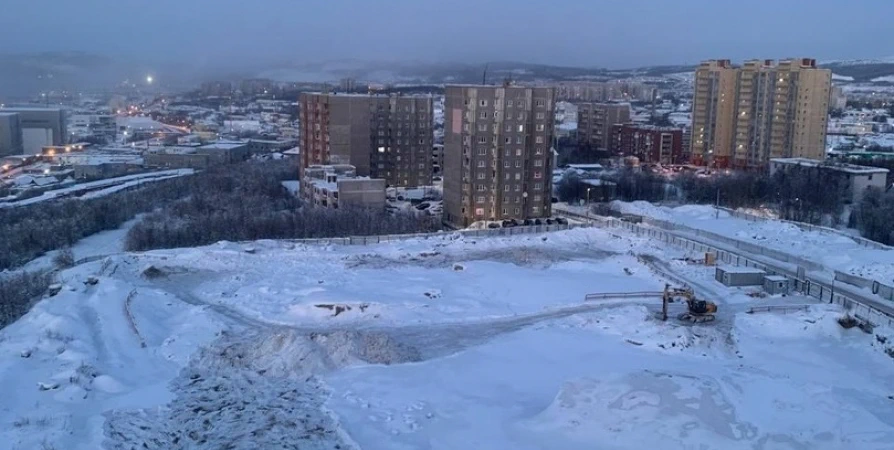 Достраивать школу в Казарменном переулке в Мурманске будет новый подрядчик