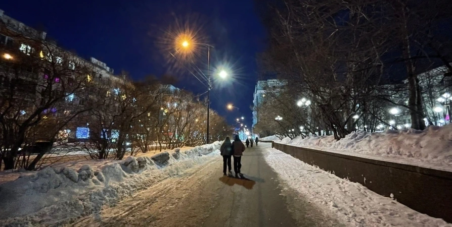 В Мурманской области сегодня ветрено и скользко