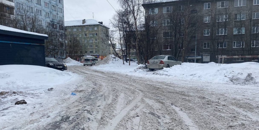 Регоператор: Снегопады в Мурманской области осложняют работу по вывозу мусора