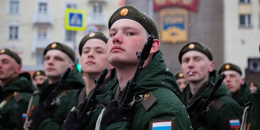 Ветераны СВО и военнослужащие Заполярья могут стать участниками новой кадровой программы «Время героев»