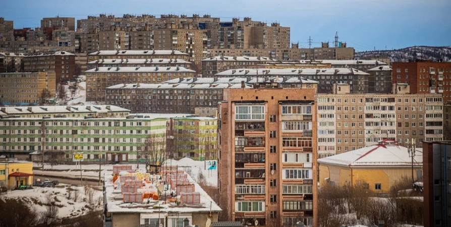 На первом месте в топе рабочих профессий в Заполярье — водитель