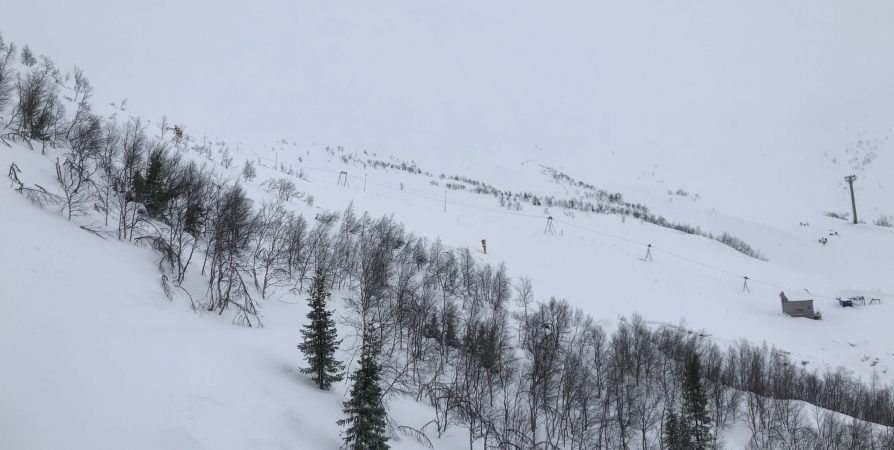 Вблизи горнолыжного комплекса «Кукисвумчорр» спустят лавины