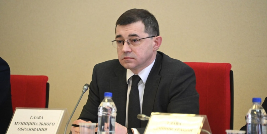 Отчеты мэра и сити-менеджера Мурманска назначены на 25 апреля