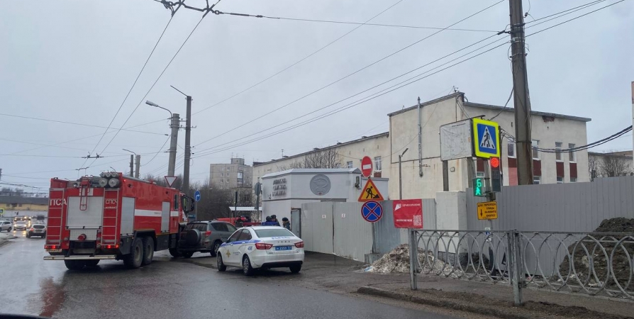 В Мурманске в ДТП попал пожарный автомобиль