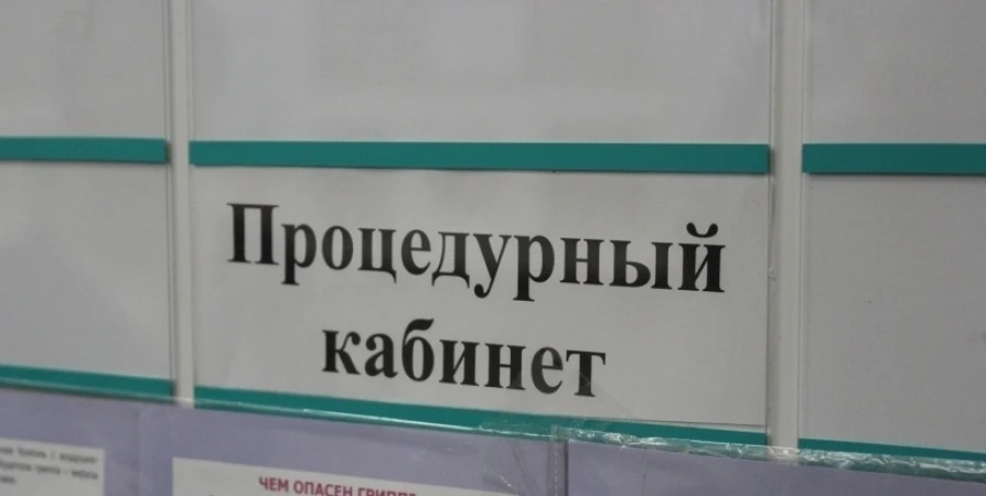 Северянам объяснили, почему прививки от клещевого энцефалита в поликлиниках Заполярья  платные