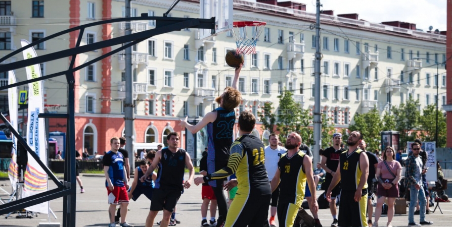 Мурманск отметит День молодежи соревнованиями по баскетболу и выступлением Filatov & Karas